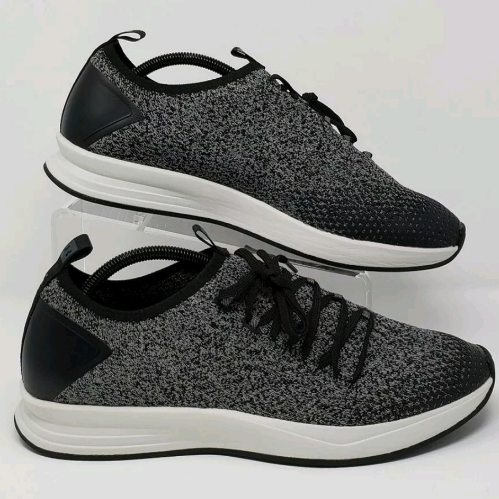 Under Armour Mens Charged Covert Knit Shoes Size 11.5 Black/Grey 3019955-001 New